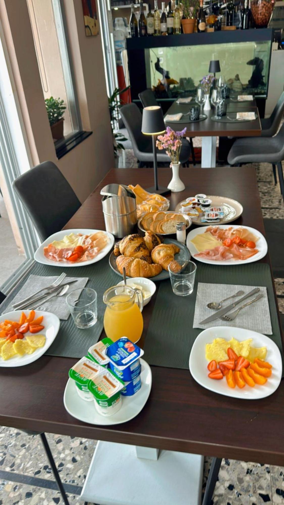 Hotel Le Nereidi チェルヴォ エクステリア 写真